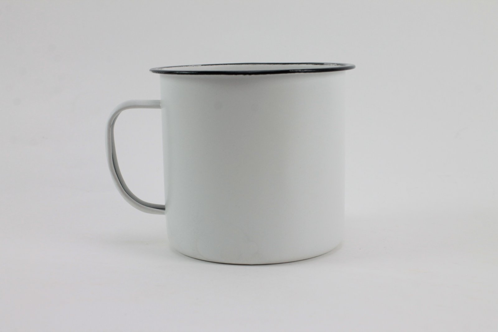 Blech-Tasse groß weiß · 24952-100